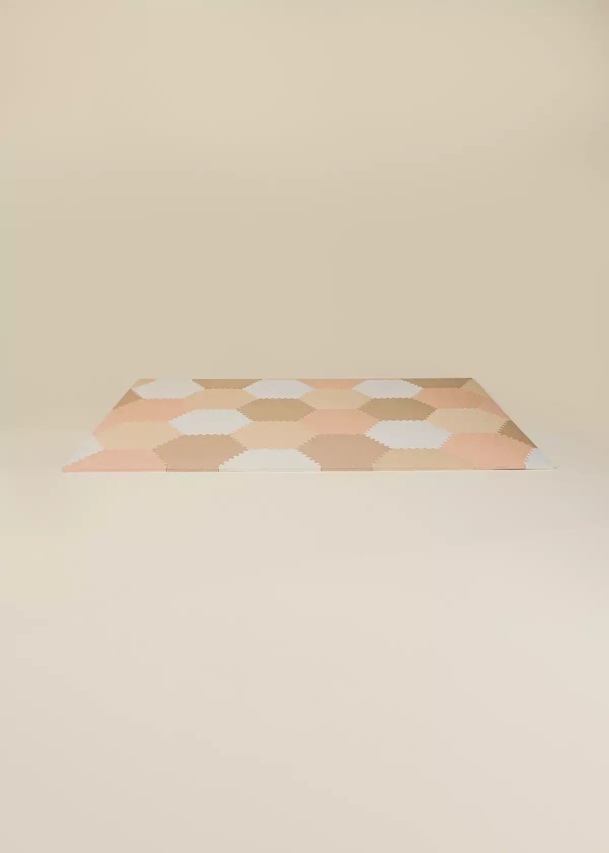 Tapis de jeu hexagonal - Beige - Coco Village - myplayground