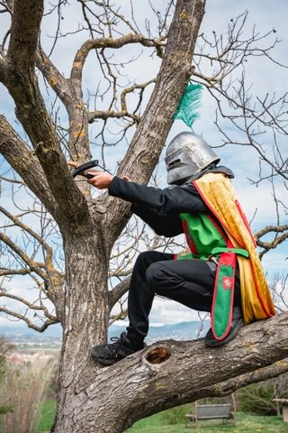 CASQUE FACIAL CHIEN AVEC PLUME COLOREE - Jeu de Rôle pour Enfants - myplayground