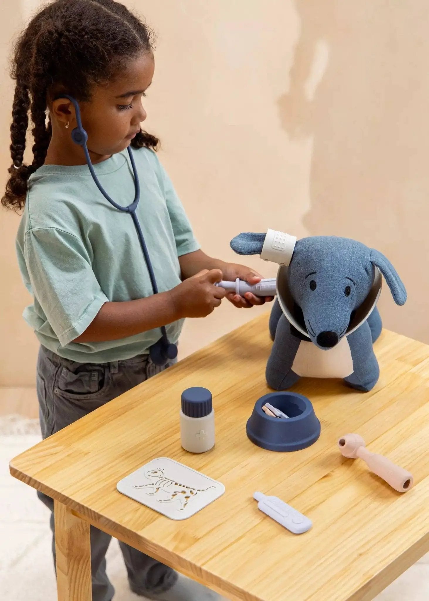 Set de jeu vétérinaire en silicone - Coco Village by Coco Village