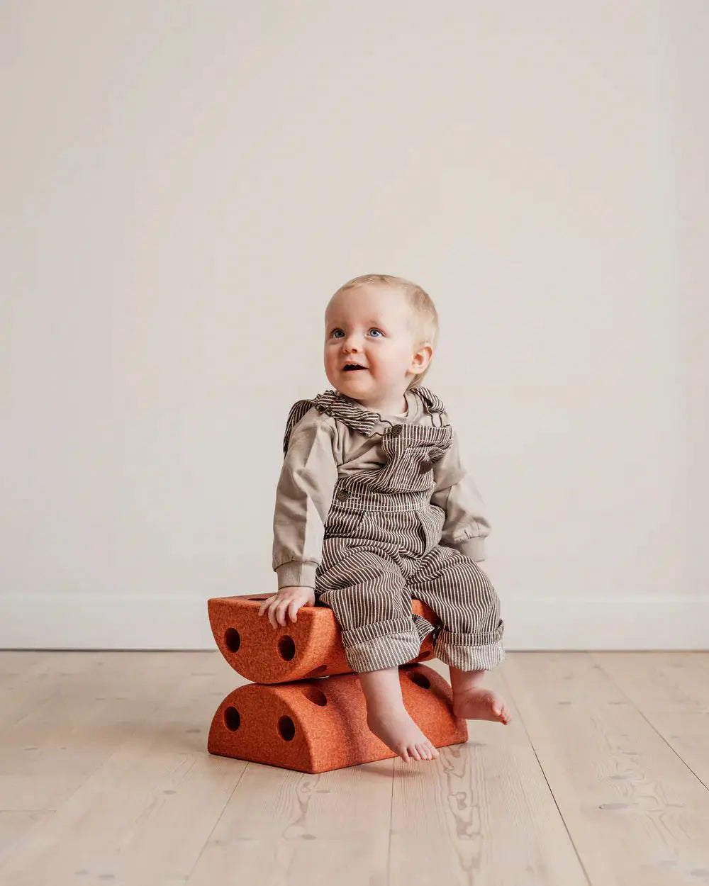Tabouret enfant - Burnt Orange - Modu by myplayground