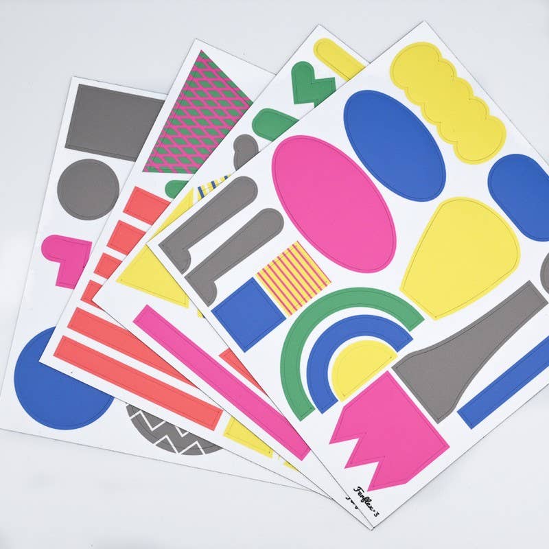 Jeu des formes magnétiques à assembler by Ferflex