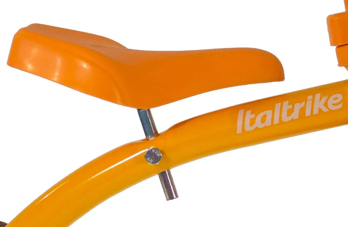 Tricycle Super Lucy Road Work Orange Italtrike Pour Enfants 2 À 5 Ans Châssis Métal Robuste Guidon Chromé Roues Gomme by Italtrike