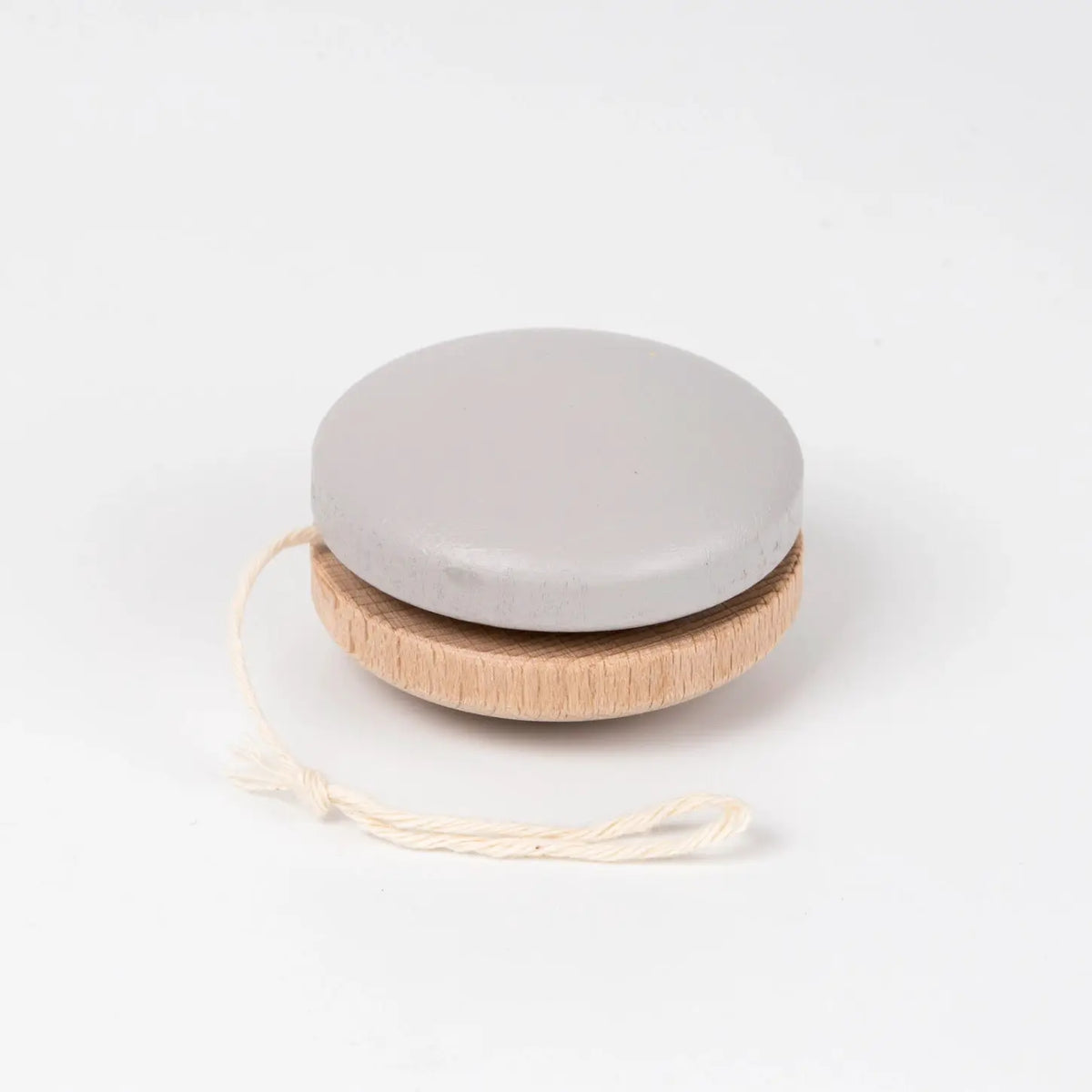 Me&Mine | Yoyo en bois - Jouet pour enfants. De 6 à 12 ans. by Me&Mine