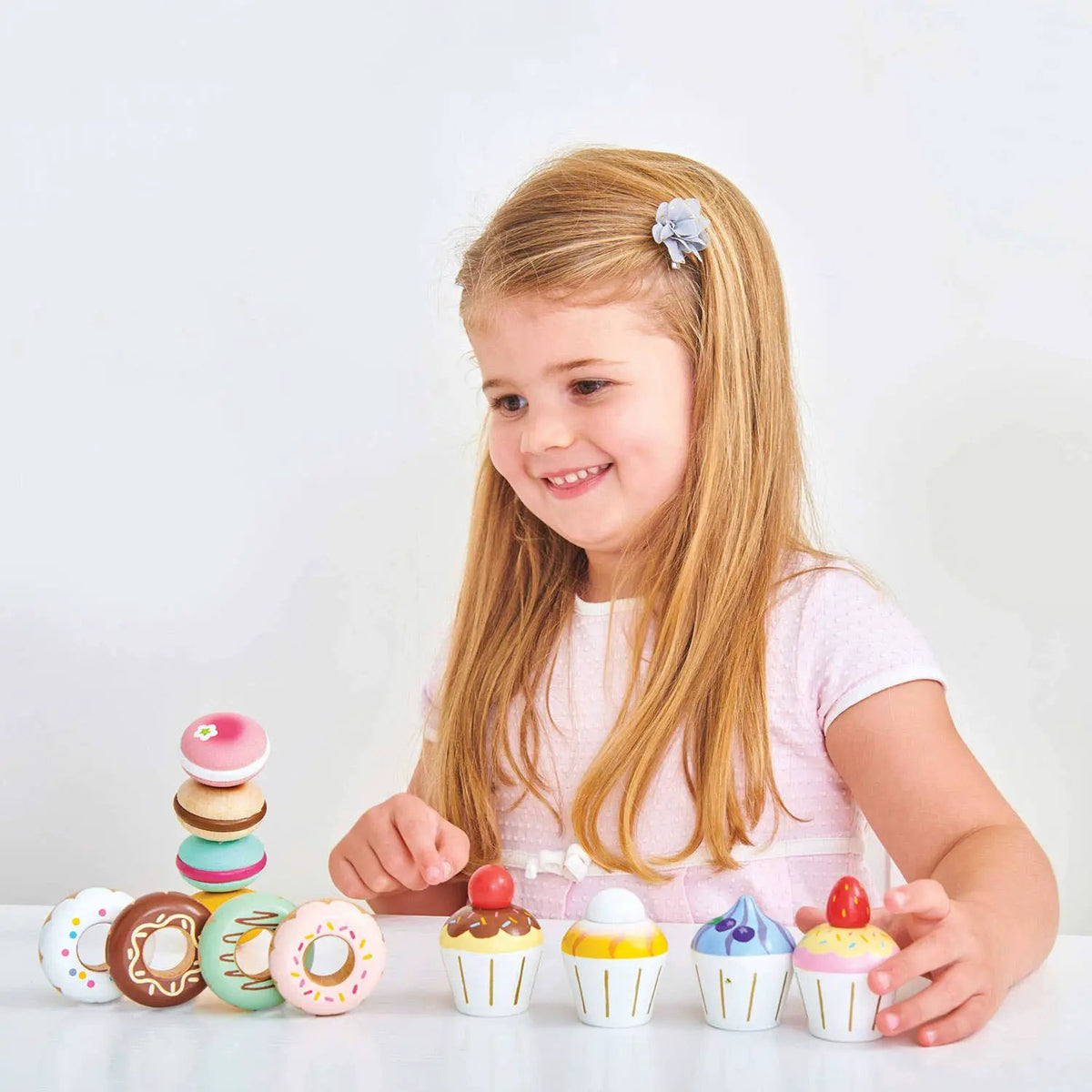 Petits gâteaux - Jeu sensoriel enfant by Le Toy Van