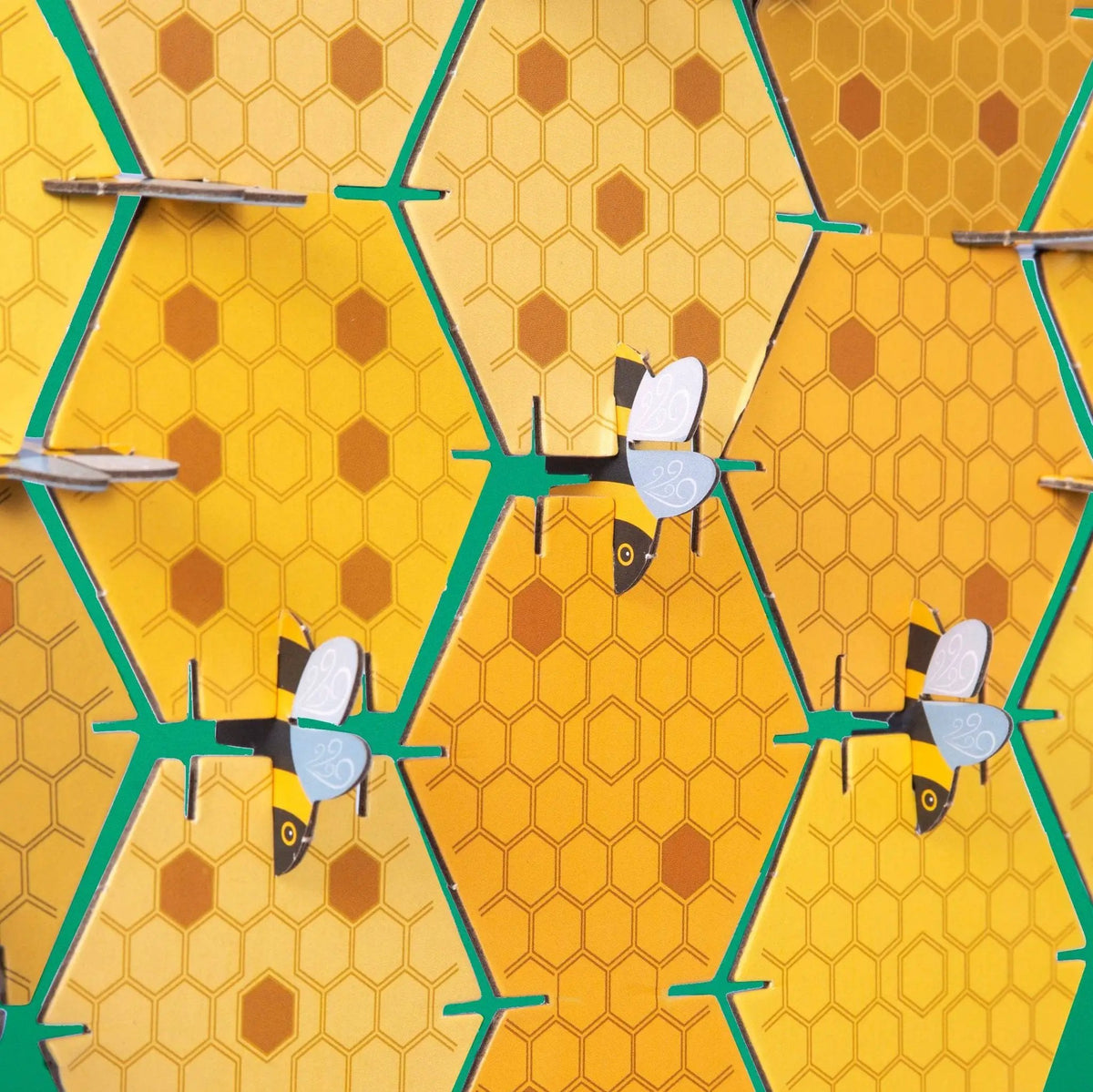 Créez un jeu de dominos Beehive by Clockwork Soldier