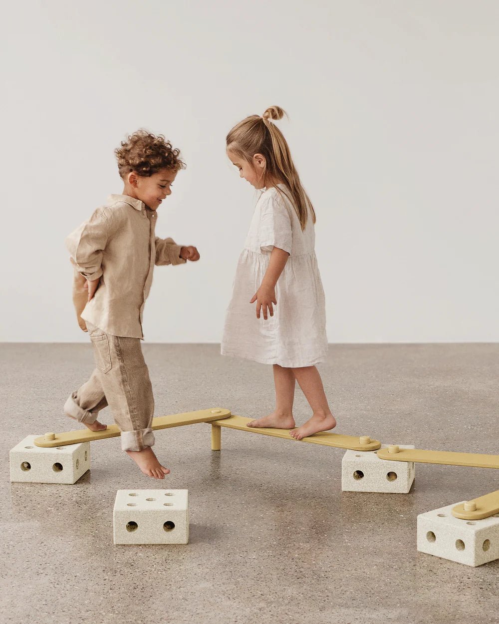 Piste d'équilibre - Sand Grey - Modu - myplayground