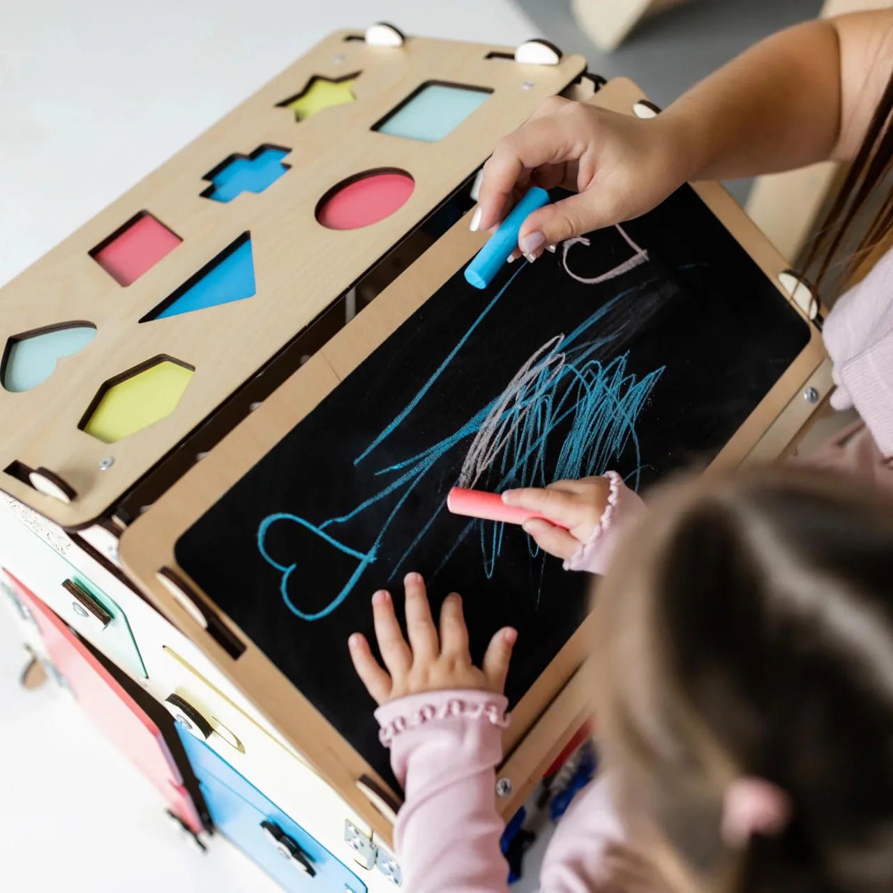 Maisonnette Éducative - Bois Natura, 12 à 18 mois - BusyKids - myplayground