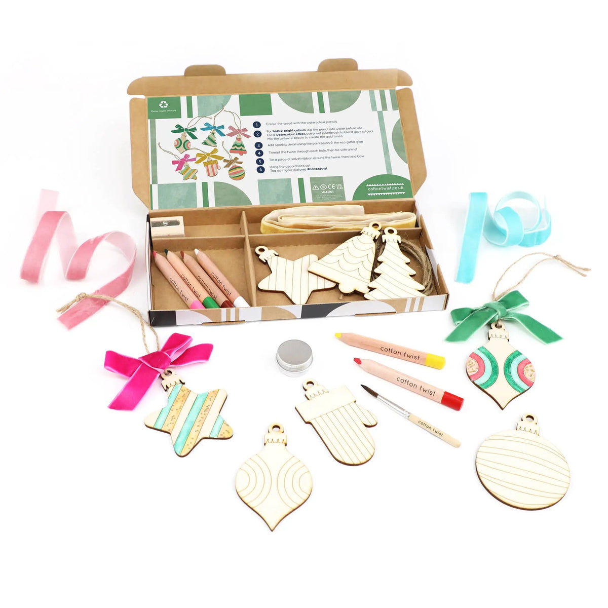 Kit de bricolage pour décorations de Noël à paillettes by Cotton Twist
