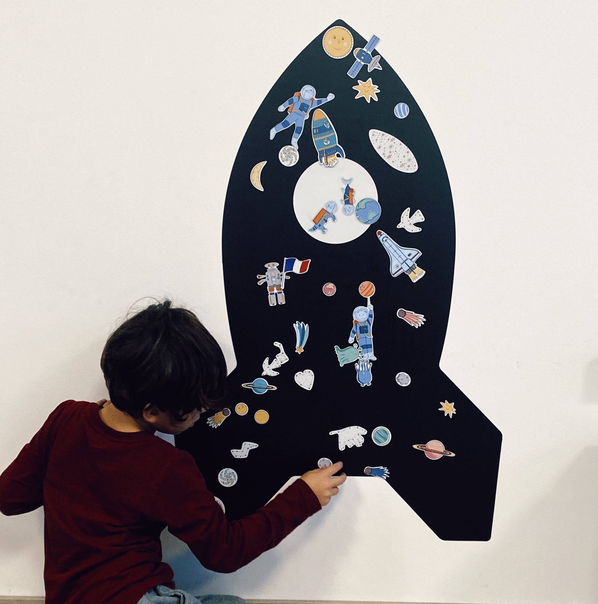 Jeu de magnets - dans l'espace - myplayground