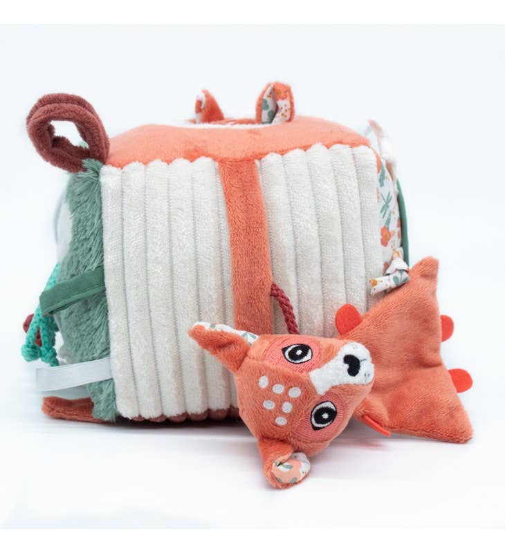 Cube d'Activités Melimelos Le Cerf - Les Déglingos, France - myplayground