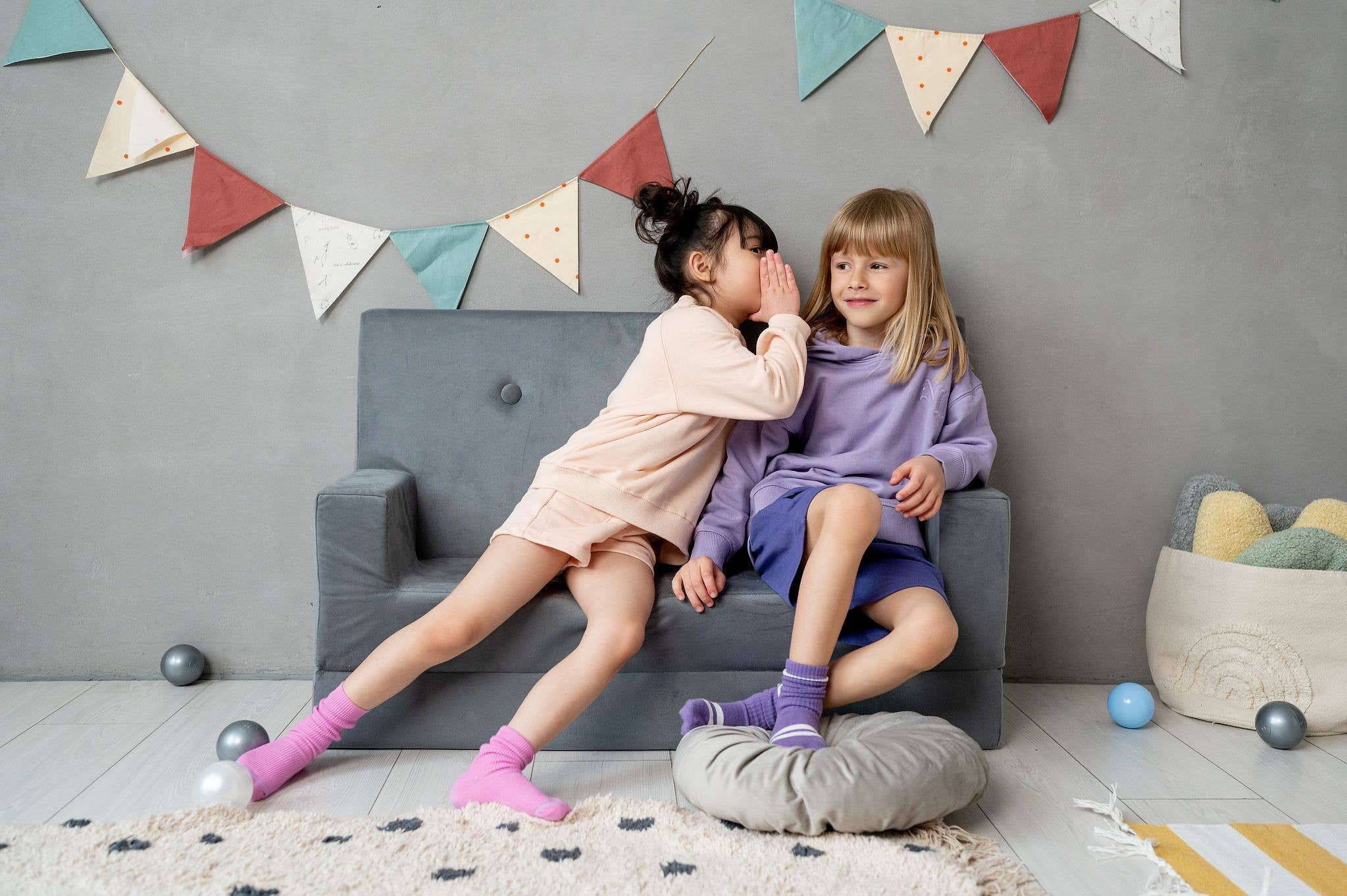 Canapé avec accoudoirs Misioo - myplayground