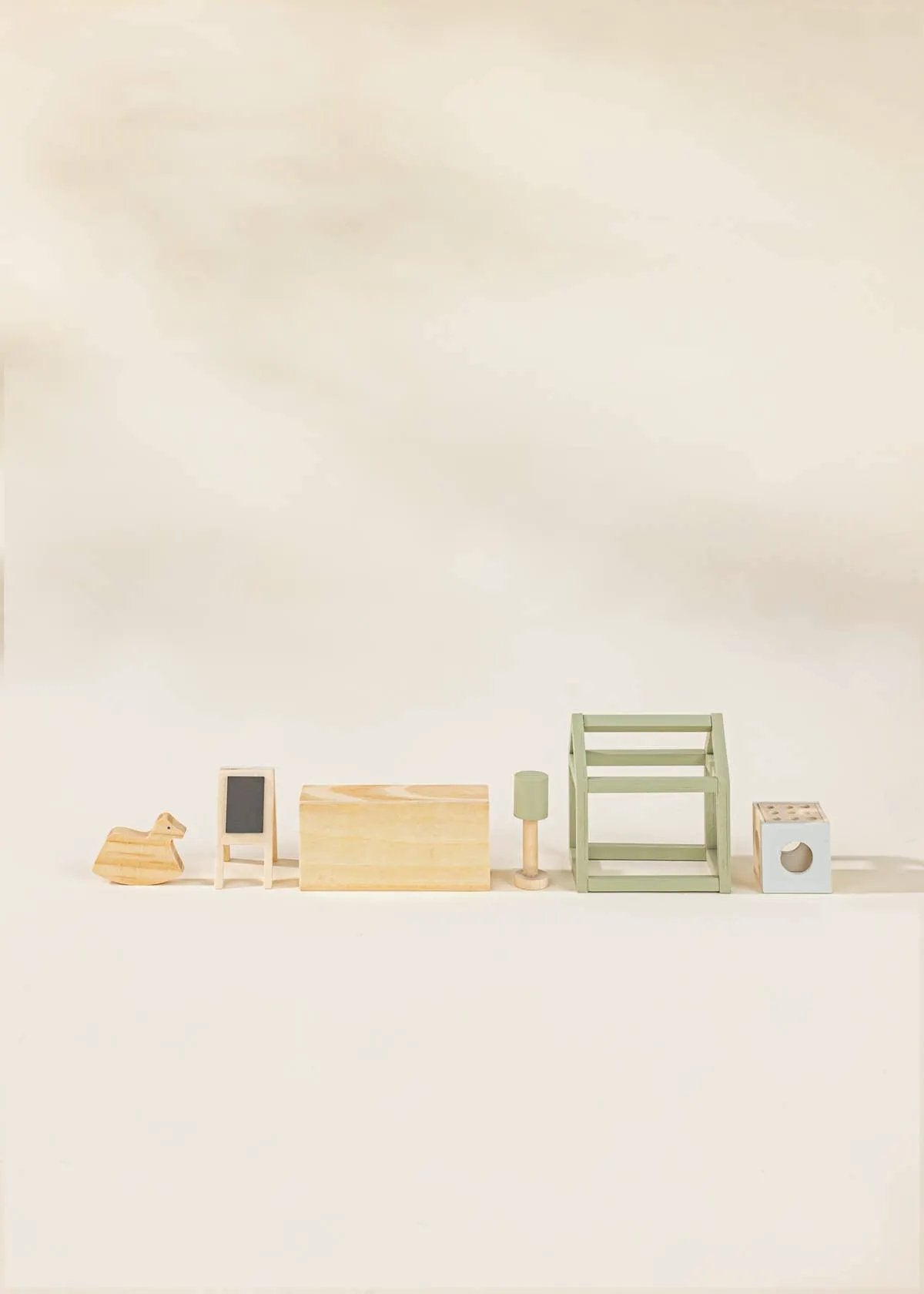 Meubles et accessoires de chambre d'enfant en bois pour maison de poupée - Coco Village by Coco Village