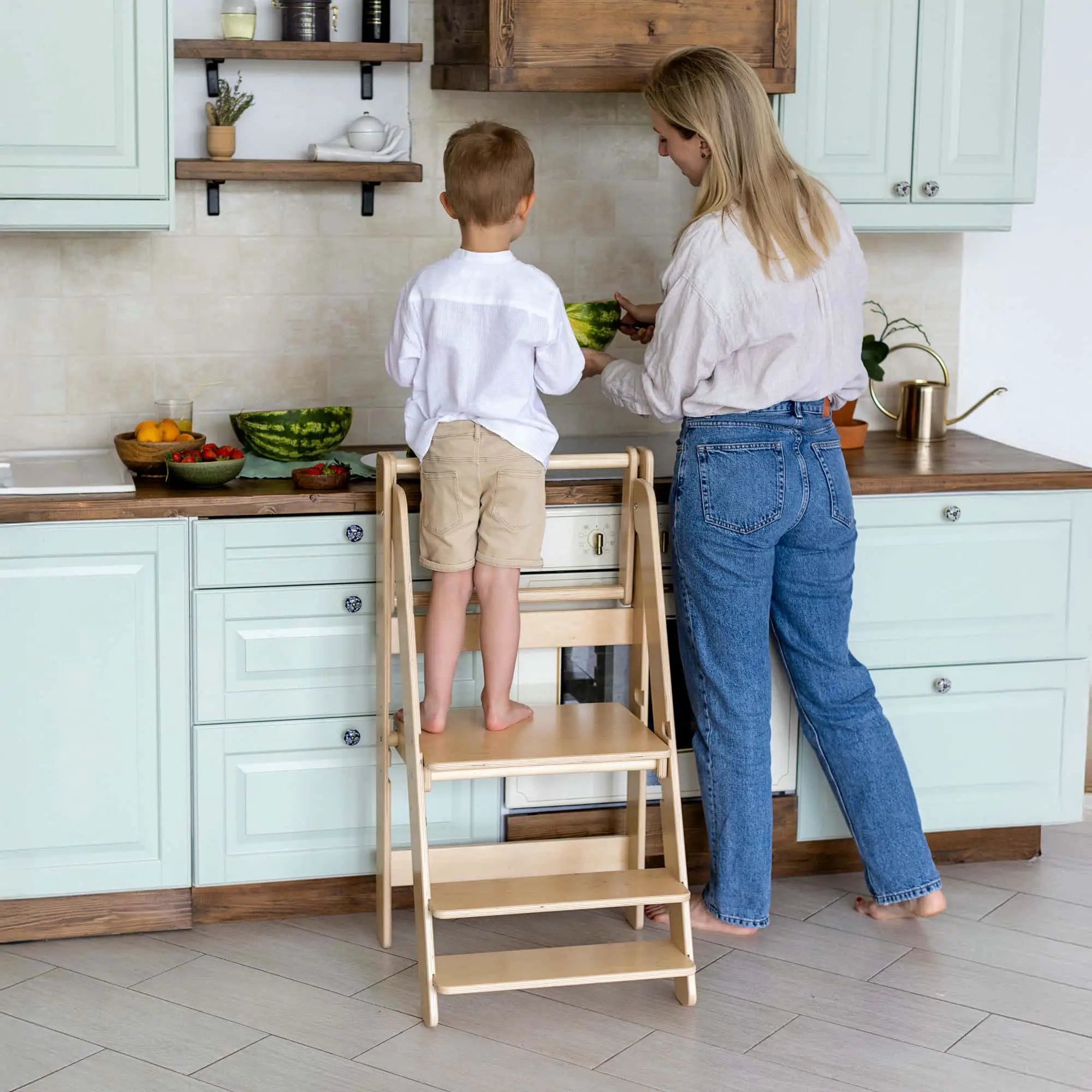 Tour d'observation montessori Pliable - bois brut (non verni), 18 à 24 mois -BusyKids by BusyKids