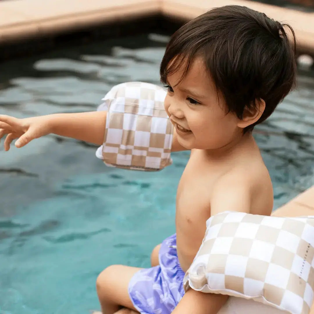 Brassard échec - beige, 2 à 6 ans - Swim Essentials by Swim Essentials