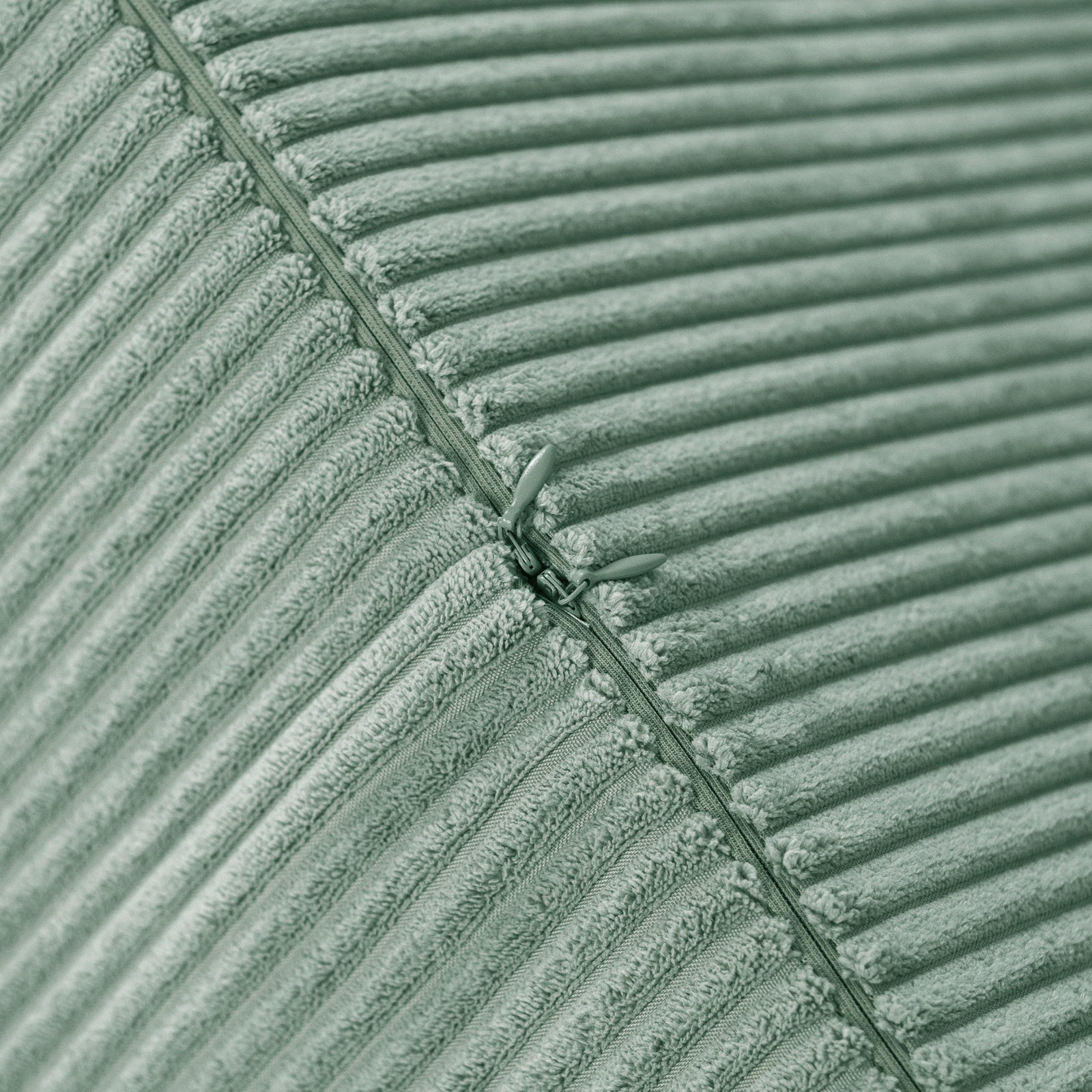 Canapé Foldie avec accoudoirs - Velours côtelé vert premium - PLUSH NEST - myplayground