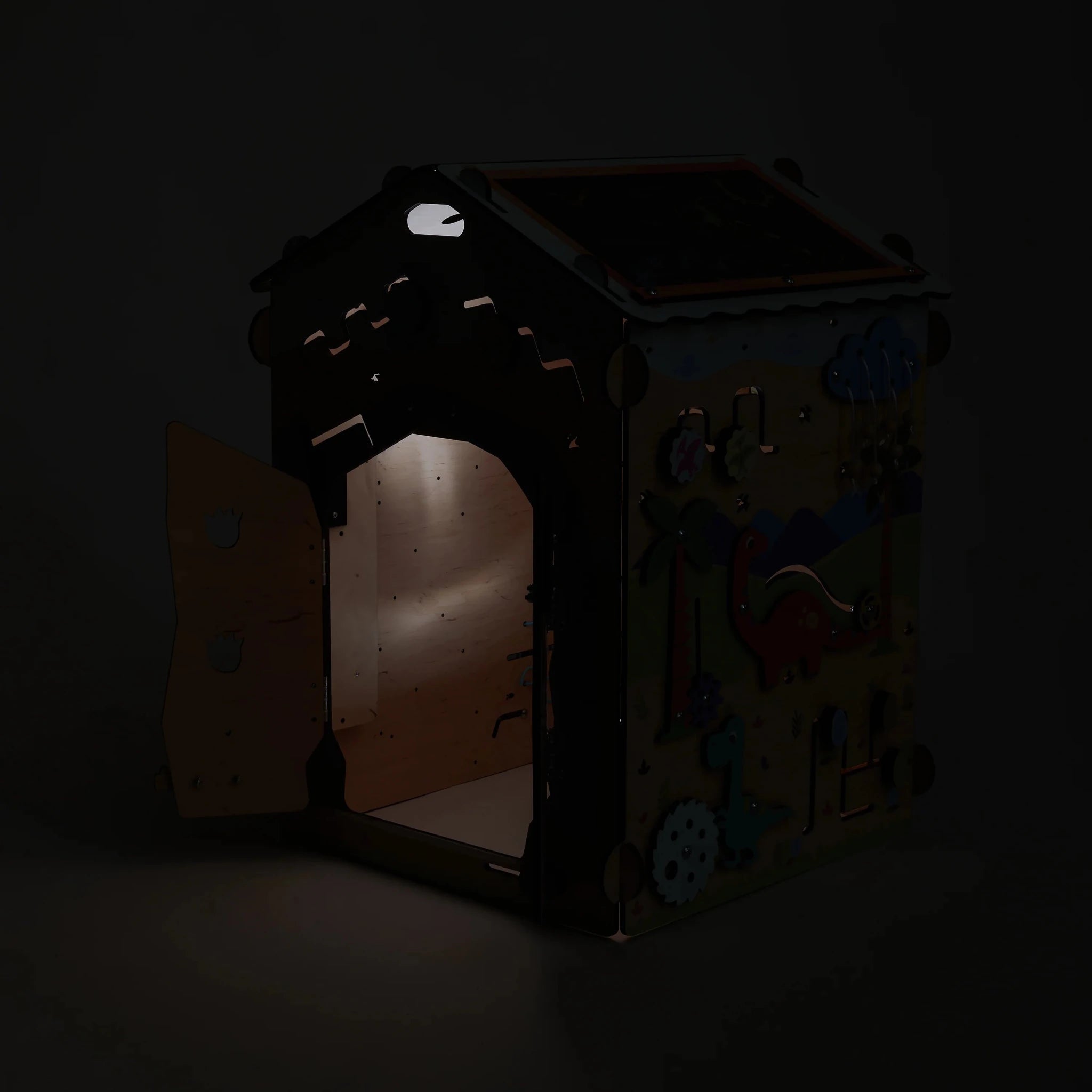 Busy Board Maisonnette Éducative DINO Équipé d'un Éclairage - Bois Natura, 12 à 18 mois - BusyKids - myplayground