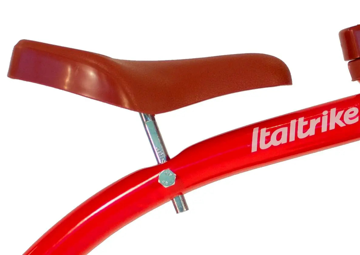 Tricycle Super Lucy Champion Rouge Italtrike Pour Enfants 2 À 5 Ans Robuste Et Confortable by Italtrike