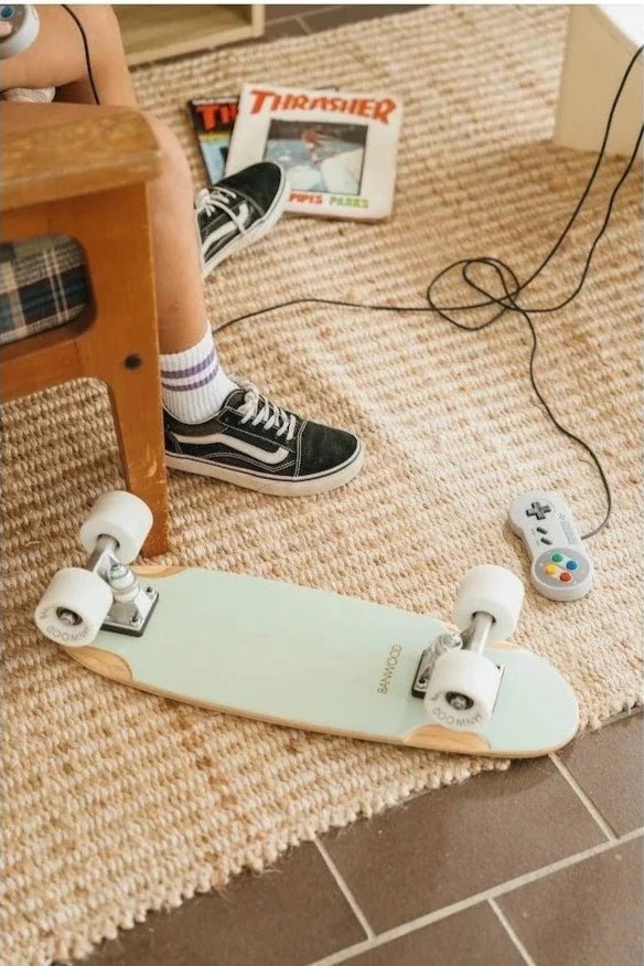 Skateboard menthe – Planche cruiser en érable canadien pour enfant dès 3 ans – Banwood - myplayground