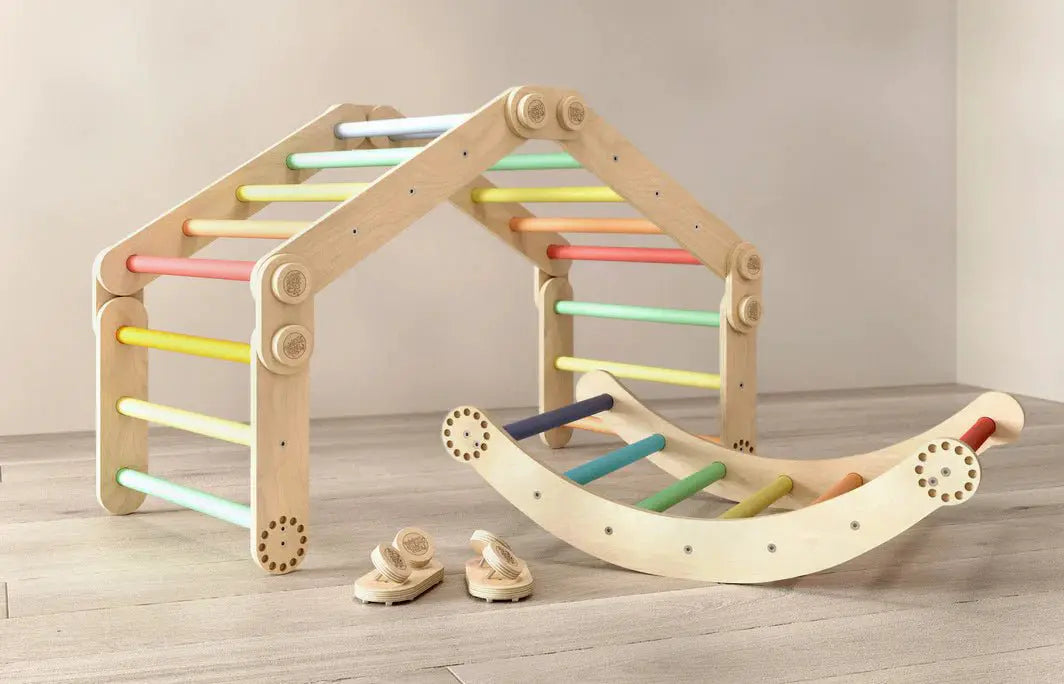 Ensemble d’escalade inclinable (set L avec Rocker) - arc-en-ciel, bois brut (non verni), 18 à 24 mois - BusyKids by BusyKids