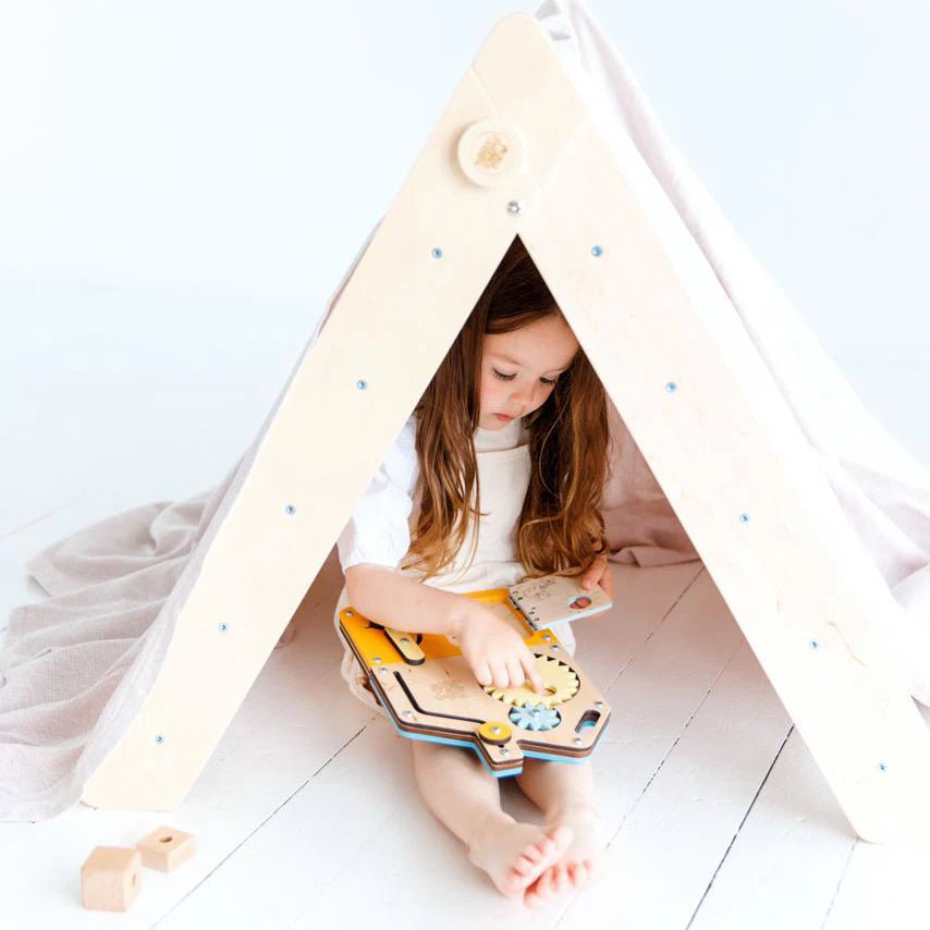 Ensemble Triangle Pikler et Planche à Double Face - Couleur Nature, Bois Natura, 12 à 18 mois - BusyKids by BusyKids