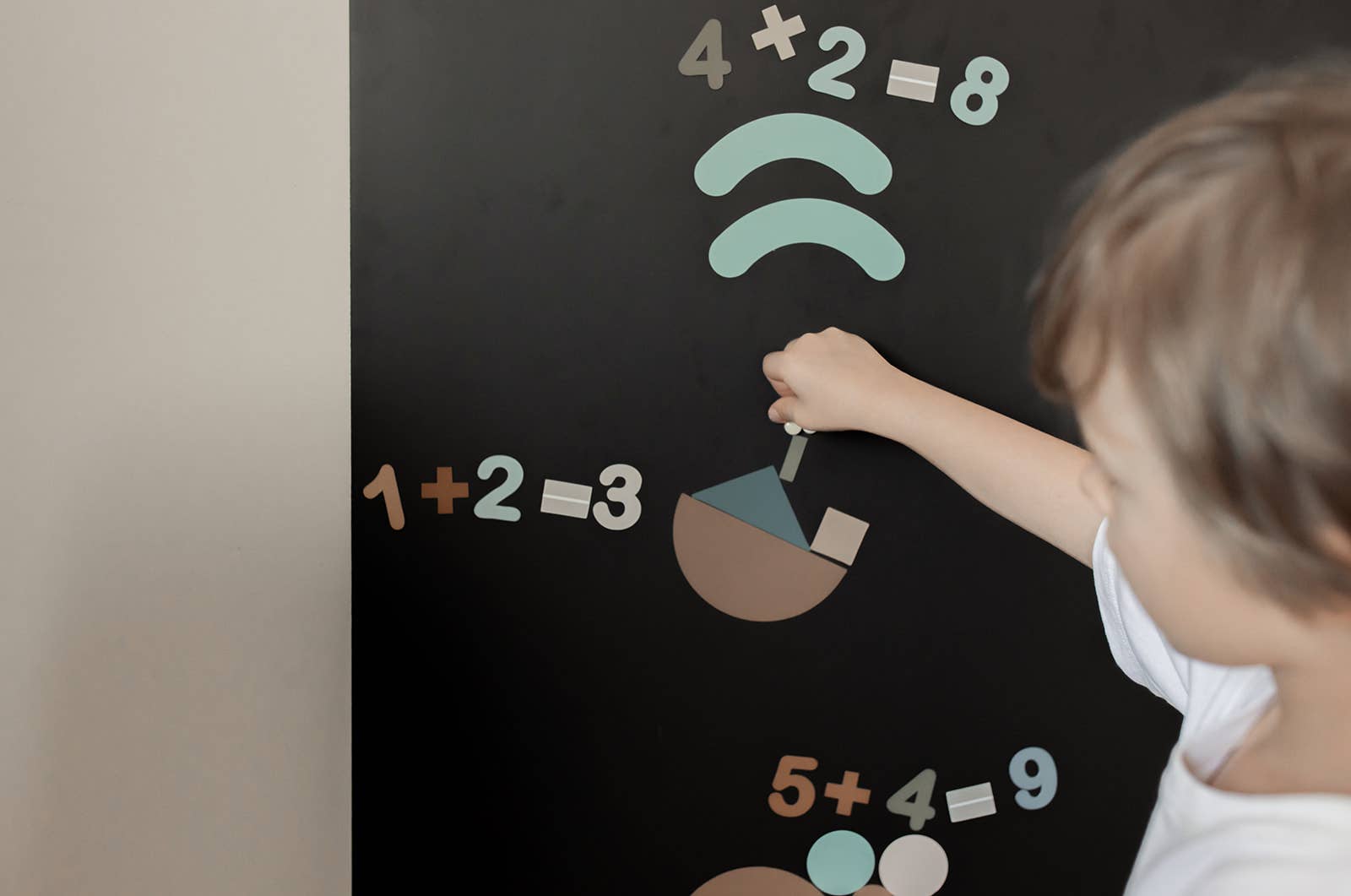 Chiffres magnétiques - bleu caramel - lot de 100 magnets - myplayground