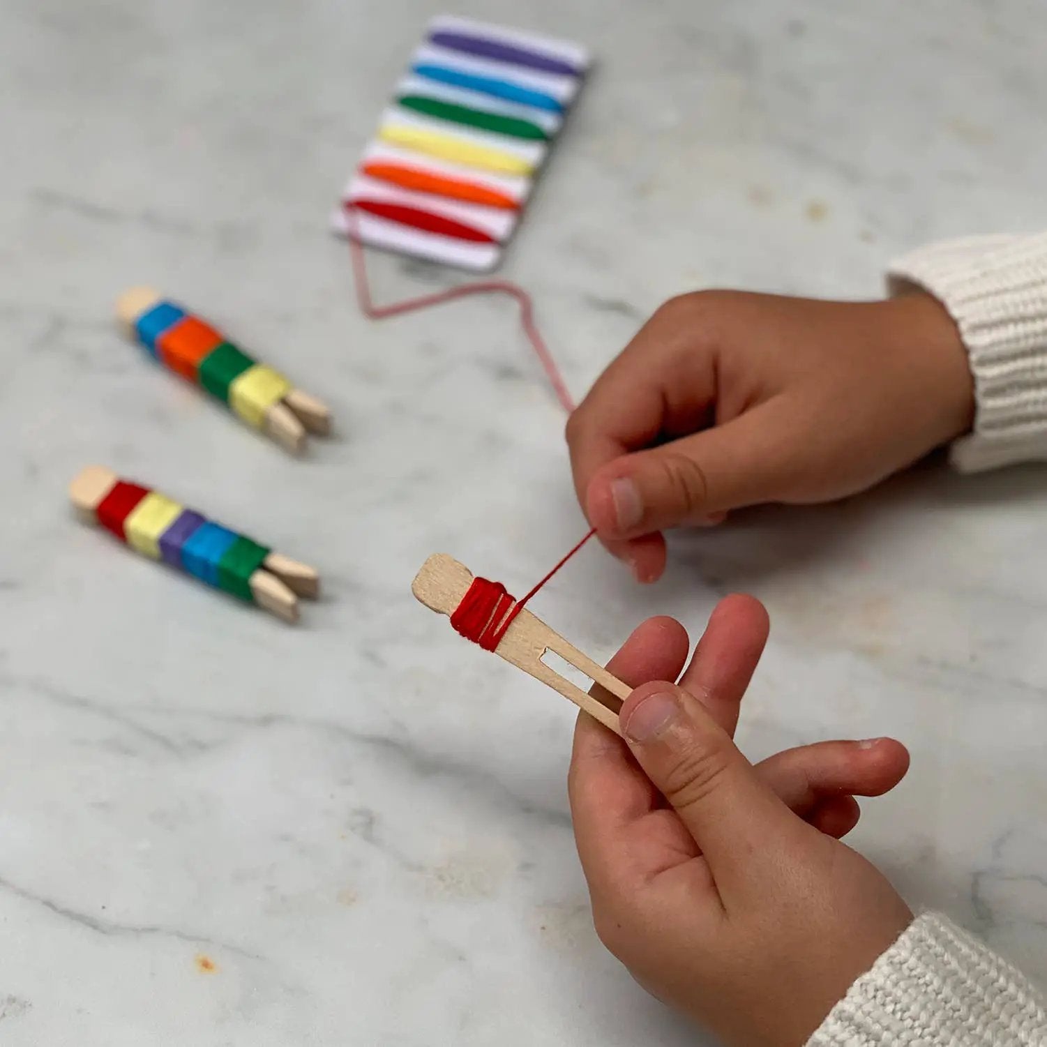 Faites votre propre soucis Poupées Kit by Cotton Twist