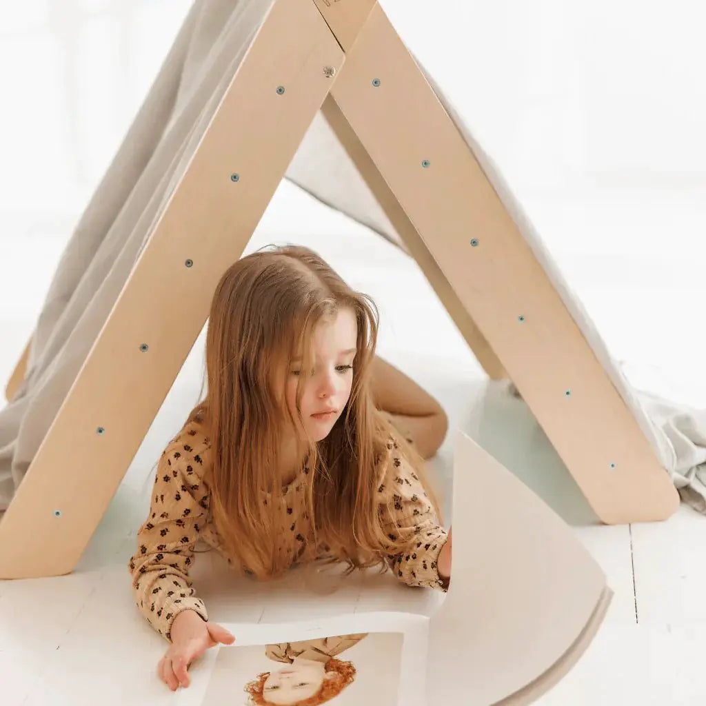 Triangle de Motricité Pikler - Menthe, bois natura, 12 mois - BusyKids by BusyKids