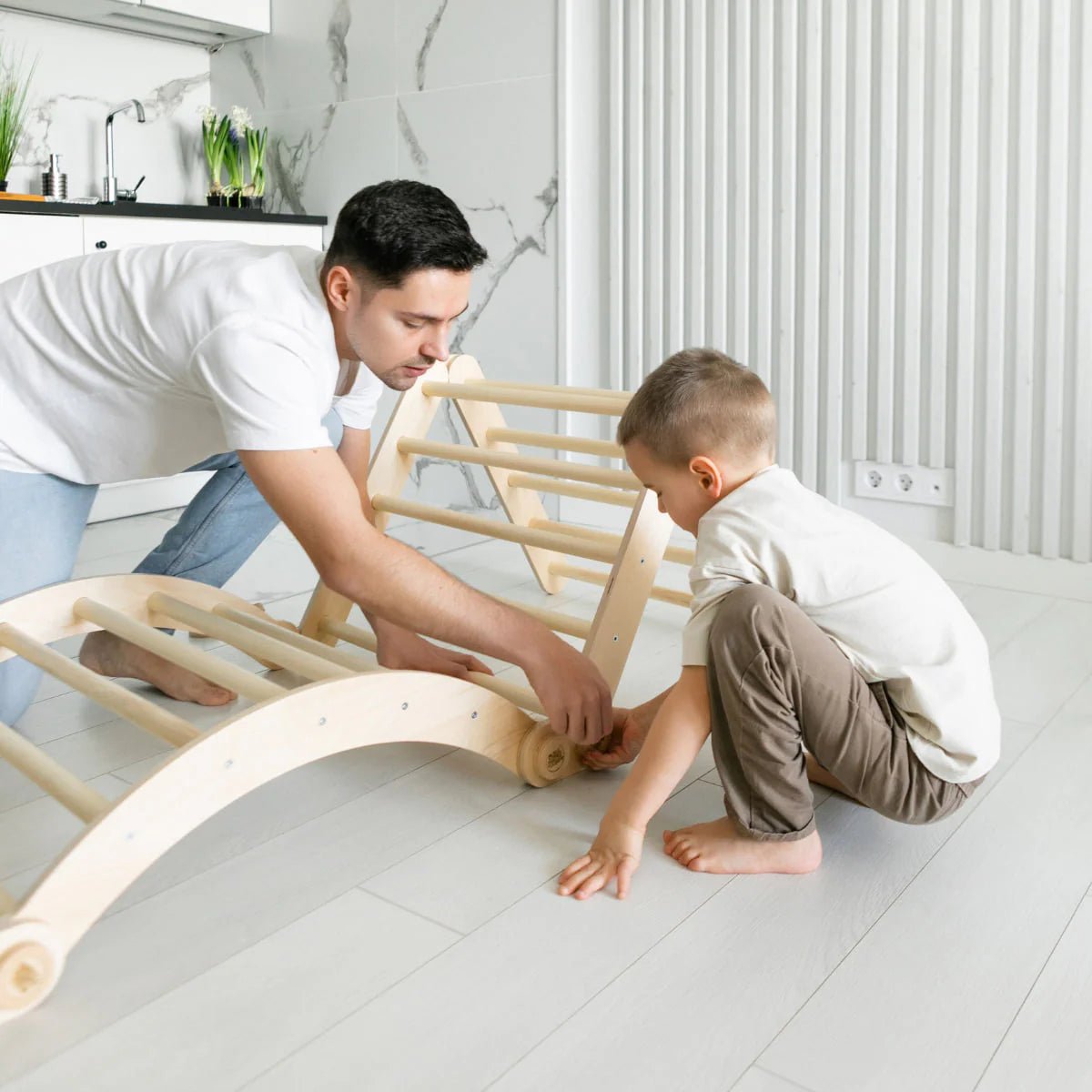 Ensemble d’escalade inclinable (set L avec Rocker) - bois brut (non verni), 18 à 24 mois - BusyKids - myplayground