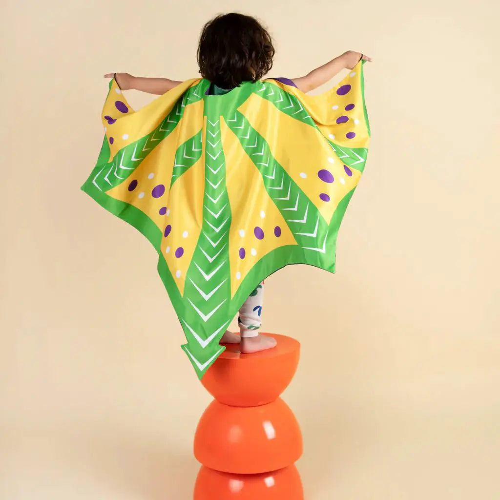 Cape Super Dragosaure by Super Minus