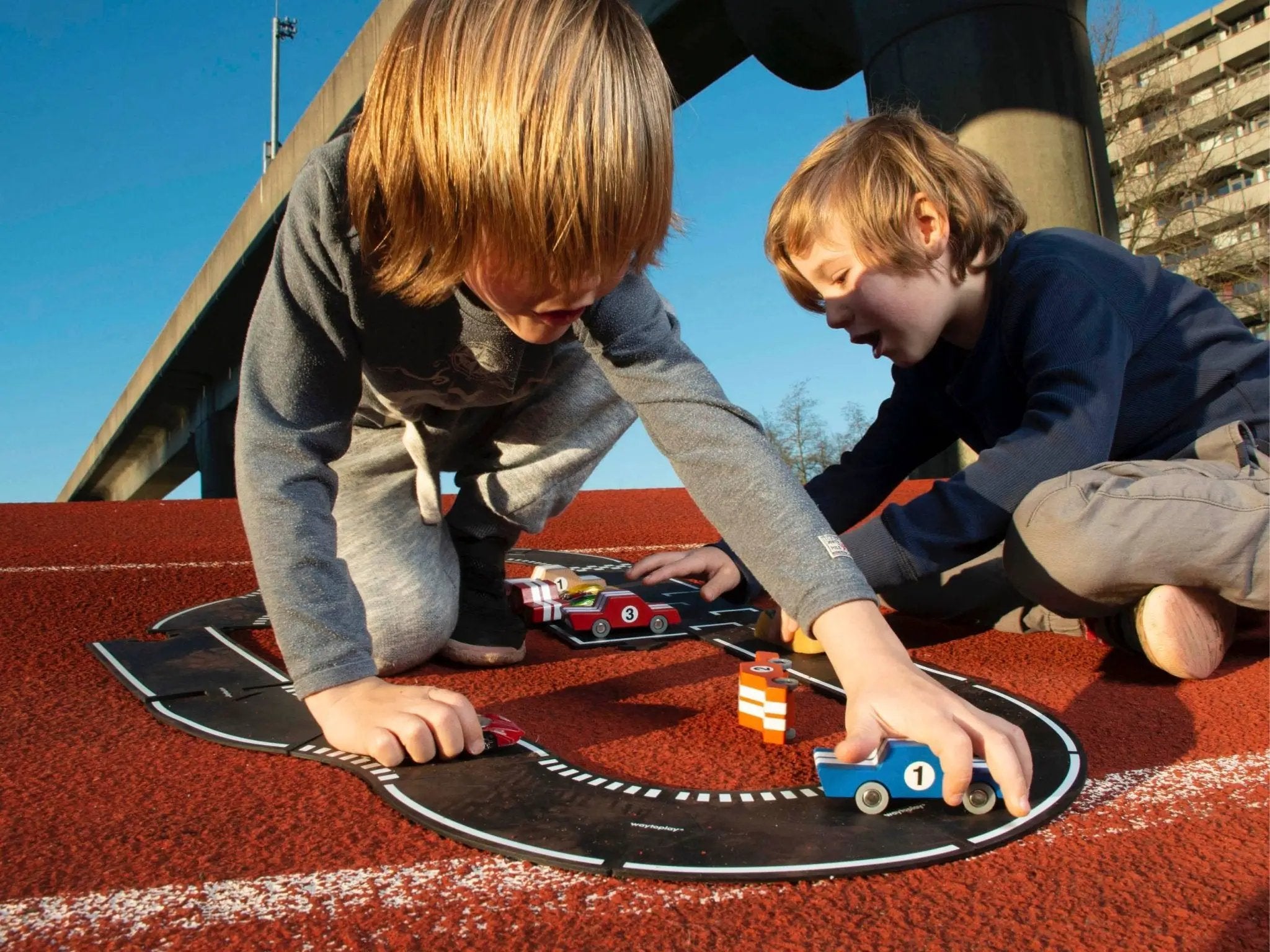 Grande piste de course de jouets flexibles - Grand Prix - myplayground