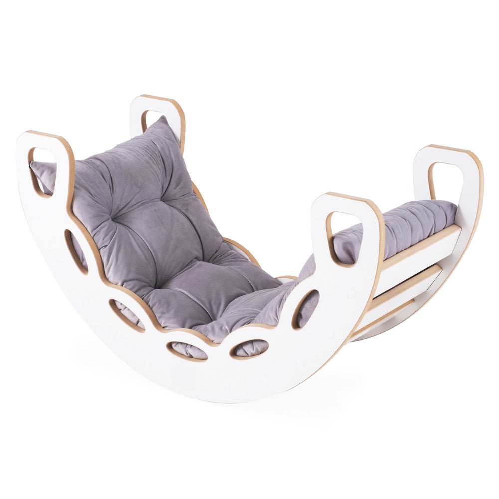 Bascule 4 en 1 - bois blanc, avec mur d’escalade, toboggan et coussin en velours gris, motricité - Plush nest - myplayground