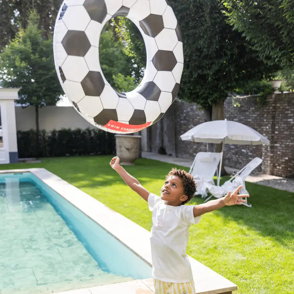 Bouée Ballon de Football - 90cm, gonflable - Swim Essentials by Swim Essentials