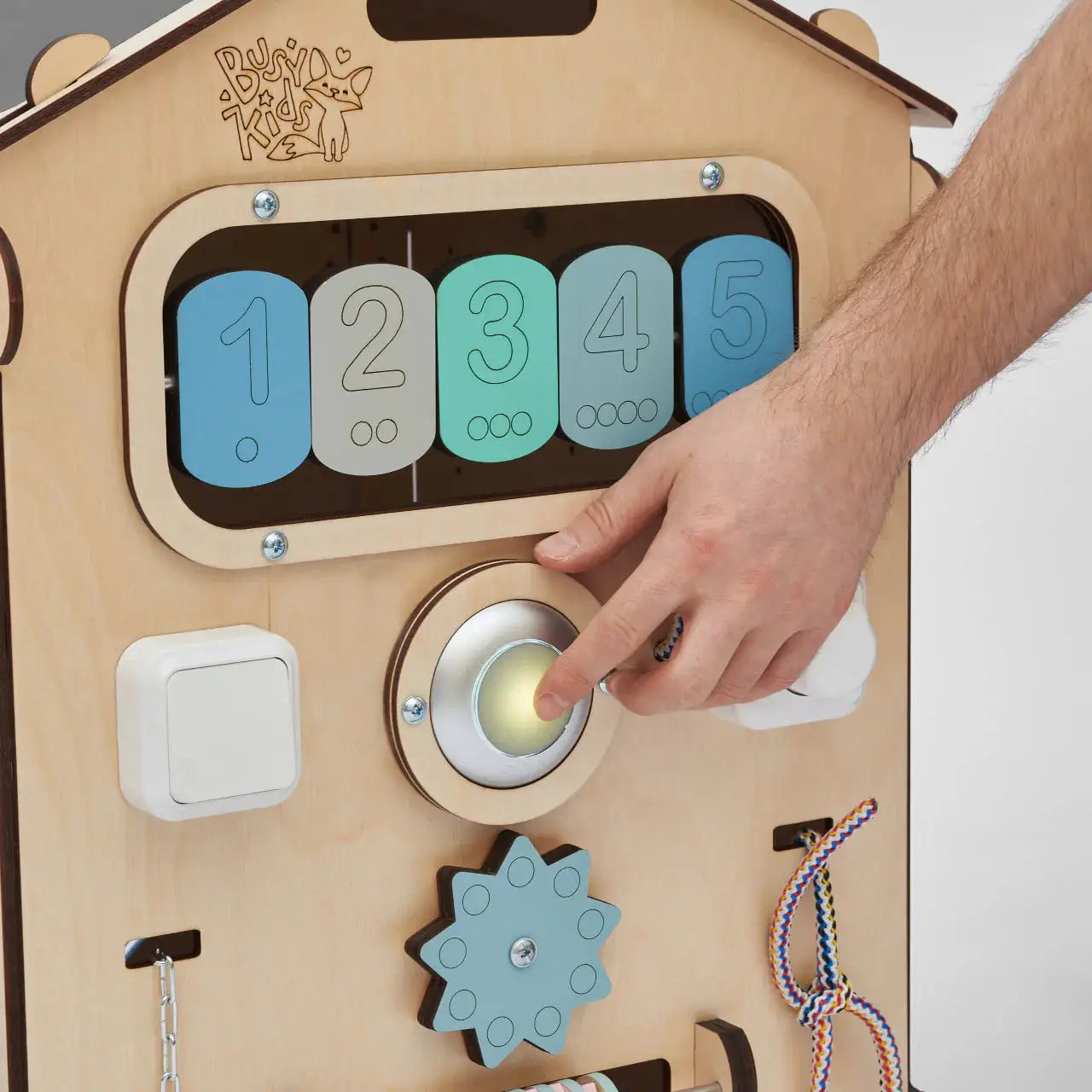 Ensemble Maisonnette et Cube Interactif - menthe, bois natura, 12 à 18 mois - BusyKids by BusyKids