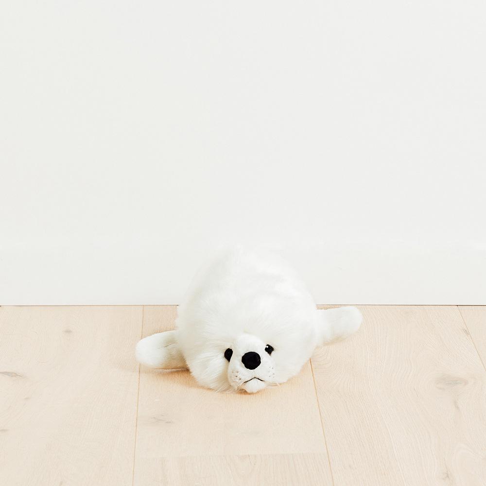 Ma peluche Phoque Arsène - La Pelucherie by La Pelucherie