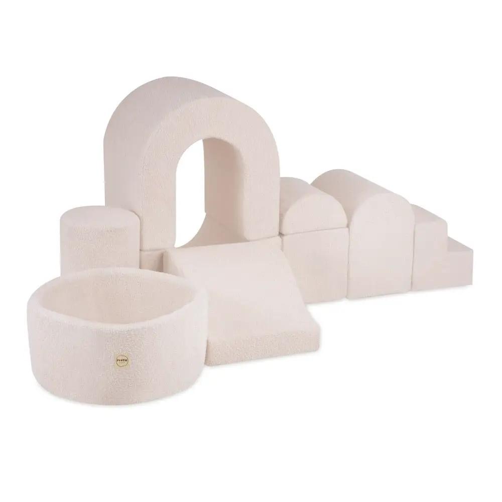 Château de terrain de jeu avec piscine +150 balles (perle, or) – Peau de mouton crème – Plush Nest by Misioo