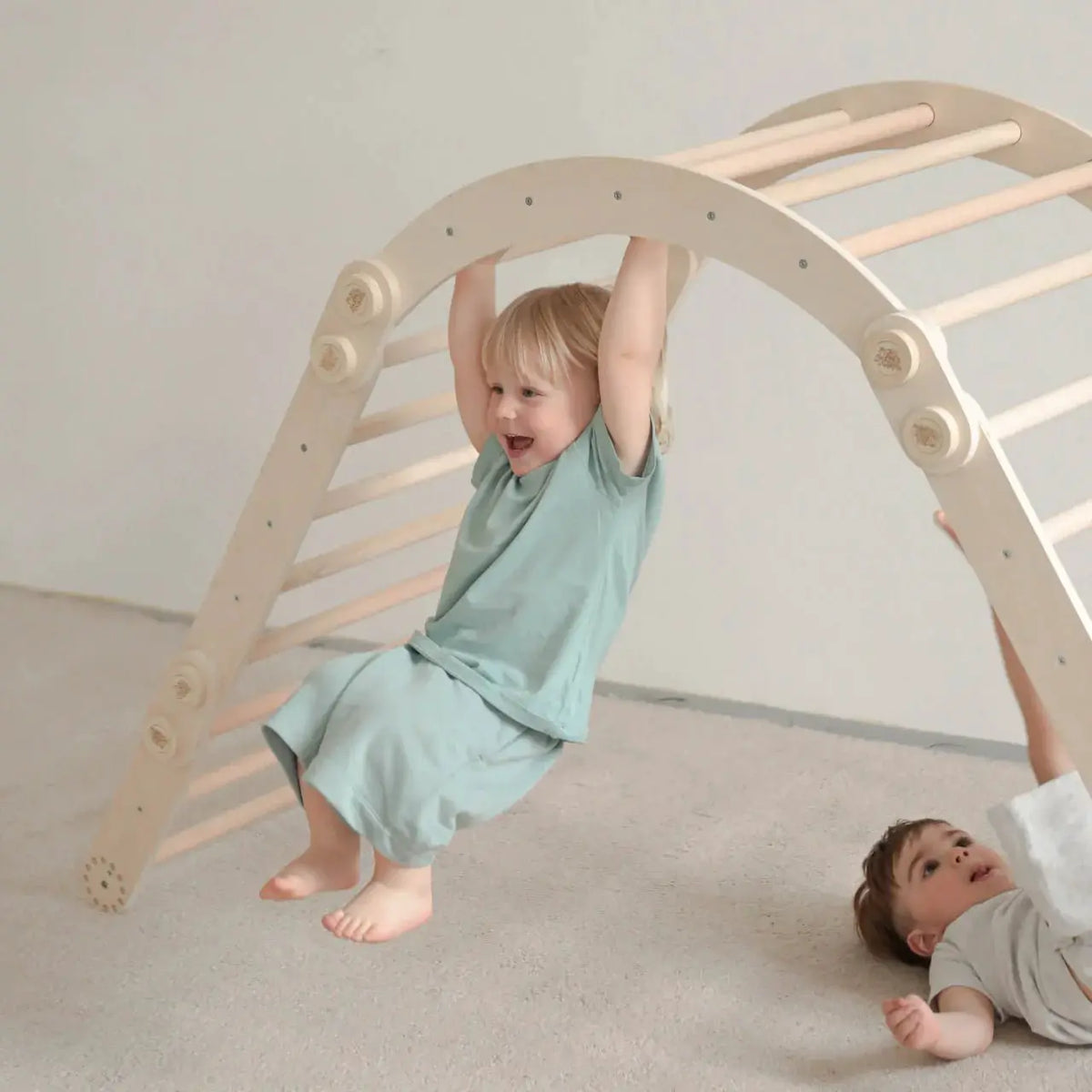 Ensemble d’escalade inclinable (set L avec Rocker) - bois brut (non verni), 18 à 24 mois - BusyKids by BusyKids