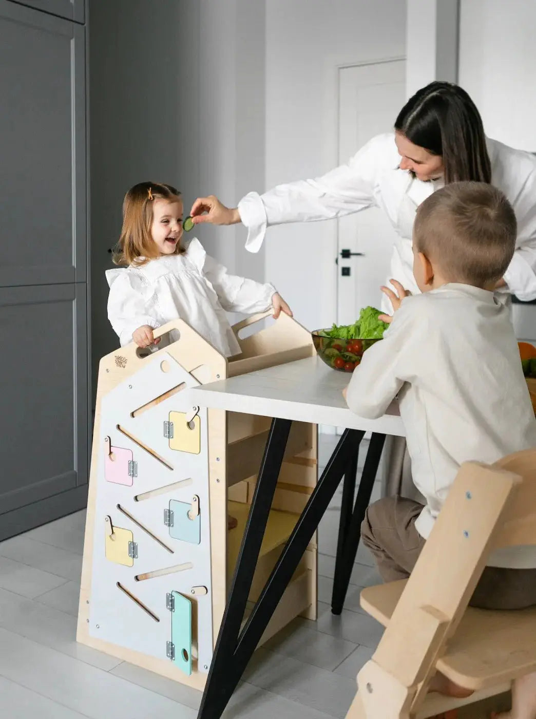 Tour d’Apprentissage Multifonctions 5 en 1 Play XL -Bois Brut (non verni), 18 à 24 mois - BusyKids by BusyKids