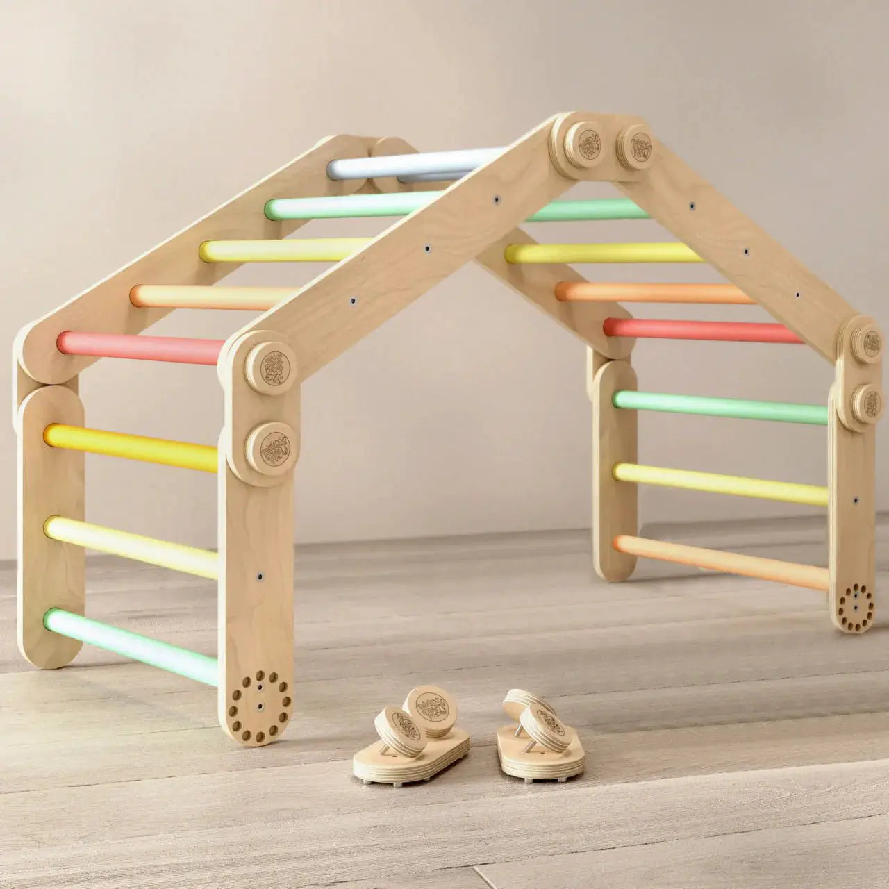 Ensemble d’escalade (set S) - arc-en-ciel, bois brut (non verni), 18 à 24 mois - BusyKids by BusyKids