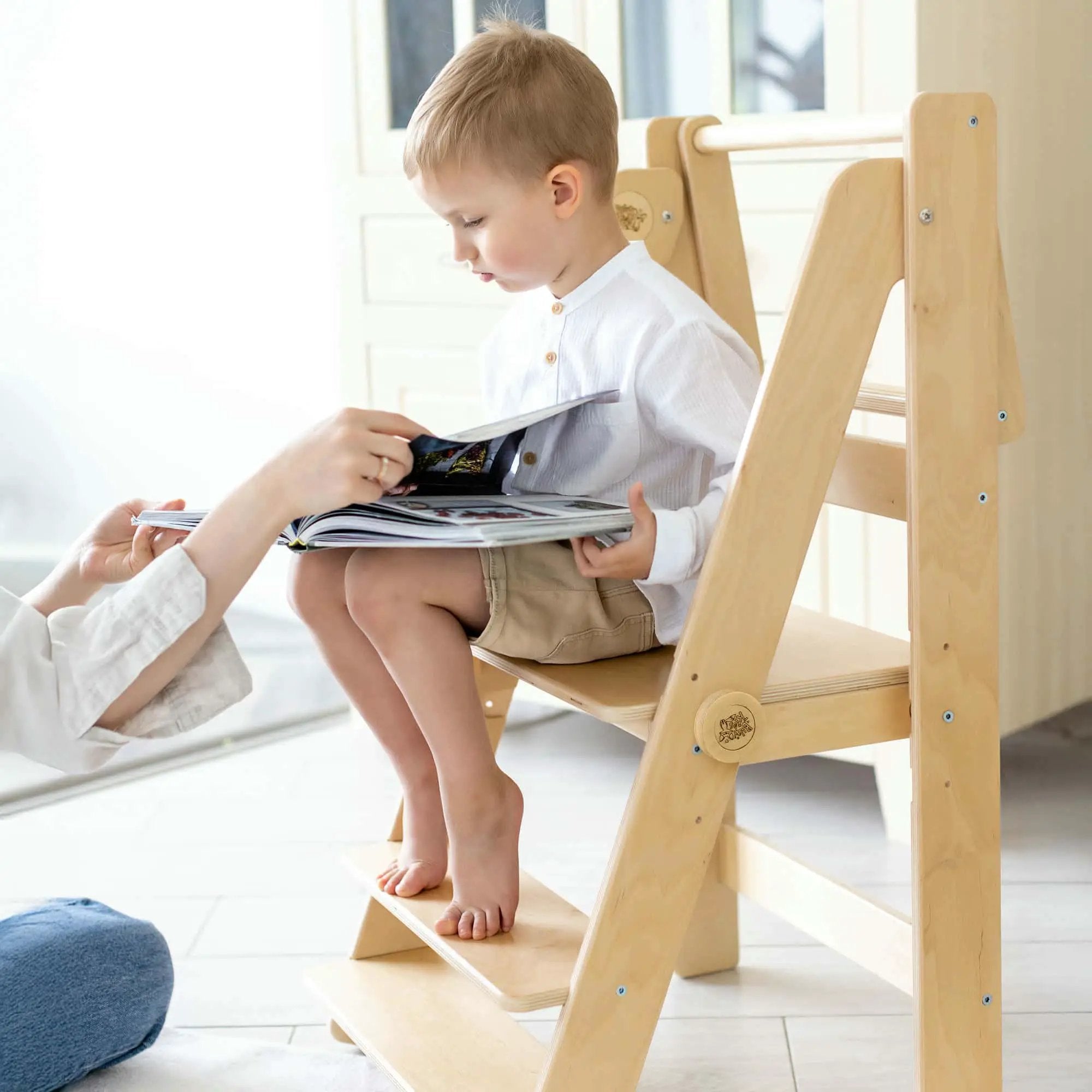 Tour d'observation montessori Pliable - bois brut (non verni), 18 à 24 mois -BusyKids by BusyKids