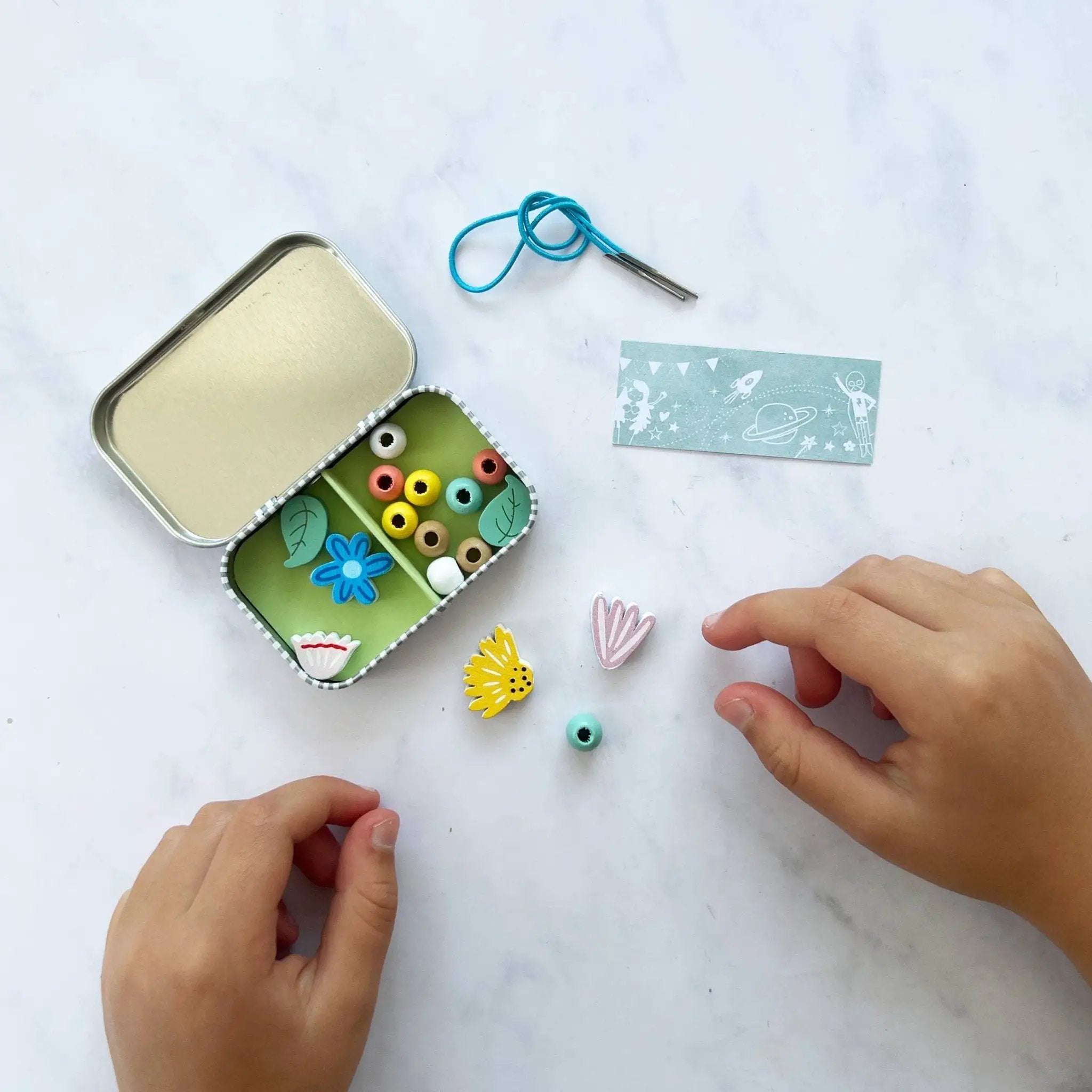 Coffret cadeau pour bracelet Wildflower by Cotton Twist