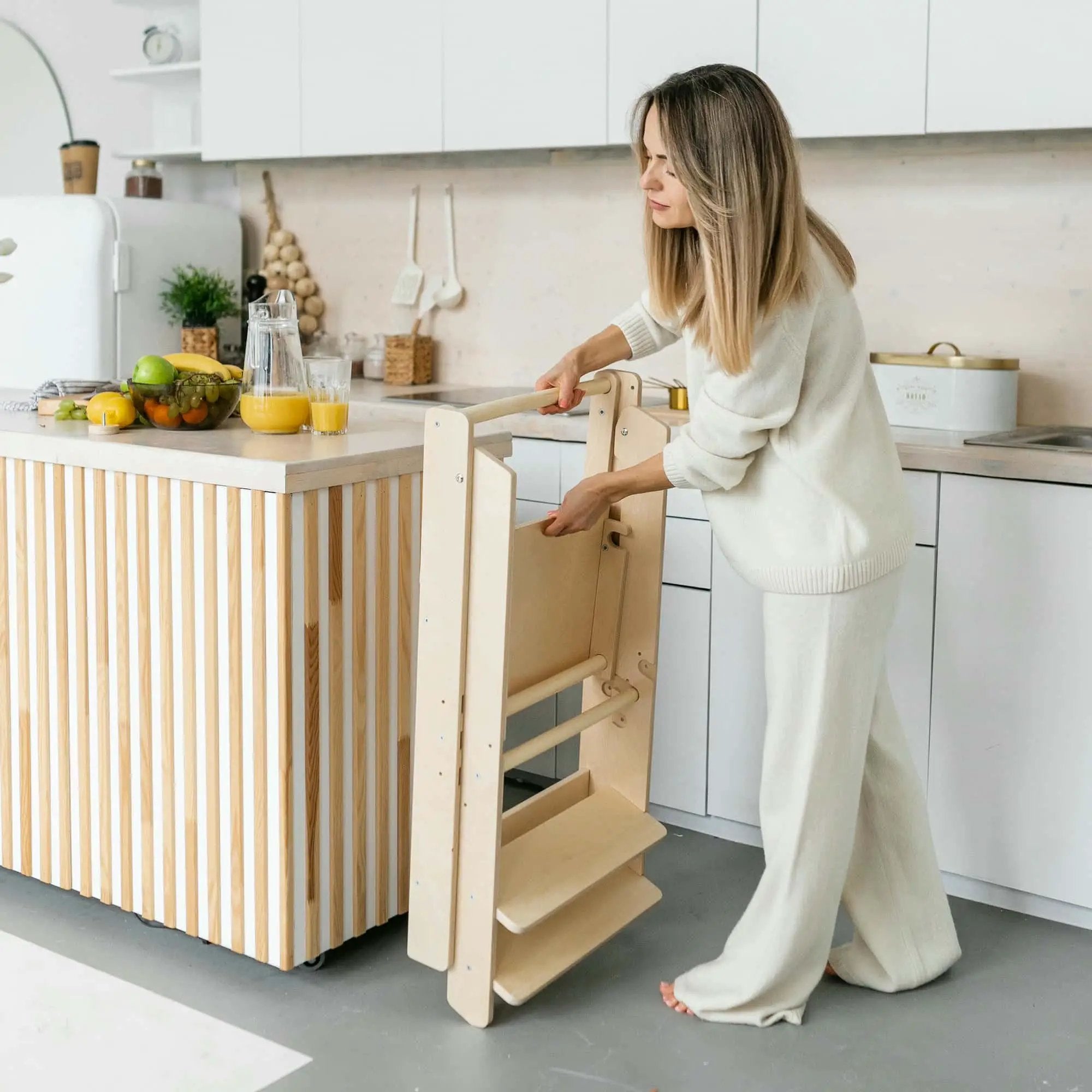 Tour d'observation montessori Pliable - bois brut (non verni), 18 à 24 mois -BusyKids by BusyKids