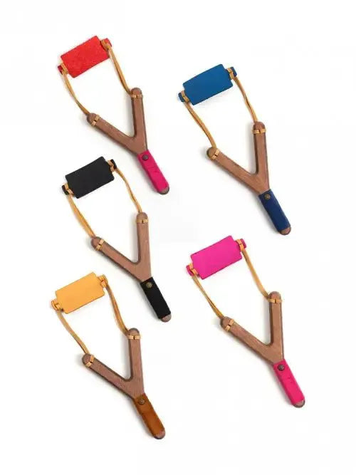 SLINGSHOT RUSTIK GRIP + 3 BOULES EN LIÈGE (manche en daim) - Jeu de role pour enfants by KALID MEDIEVAL