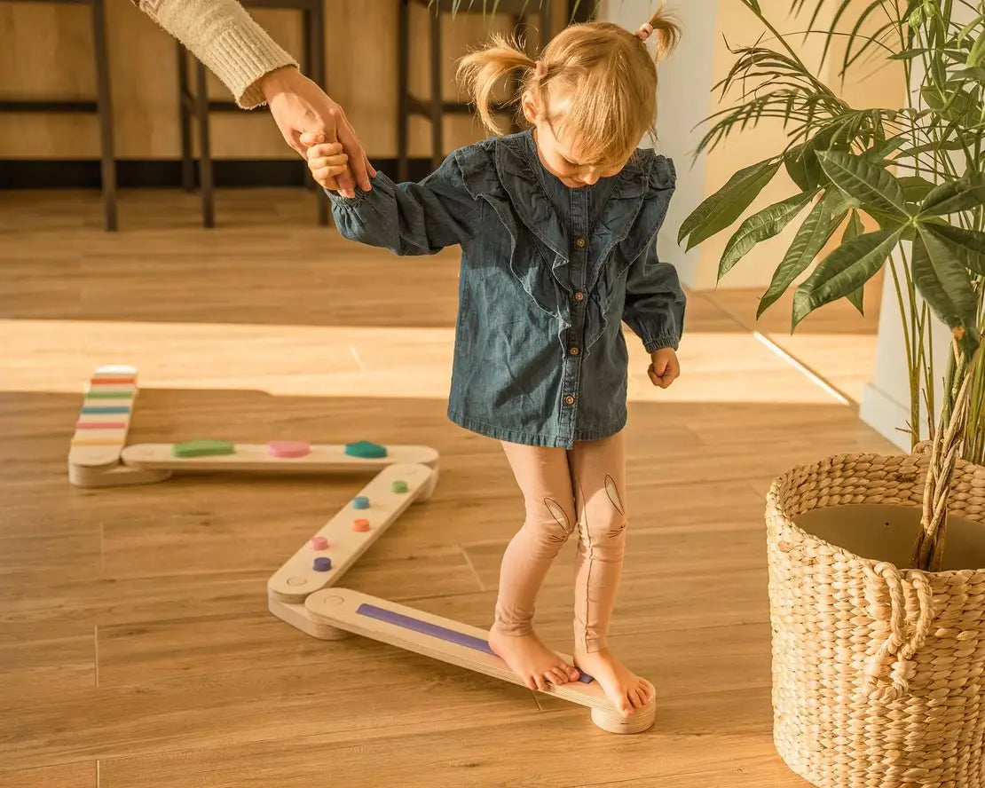 Lot de 4 poutres d'équilibre, jouet d'équilibre en bois, planches d'équilibre - Jeu de motricité enfant - Happymoon by HappyMoon
