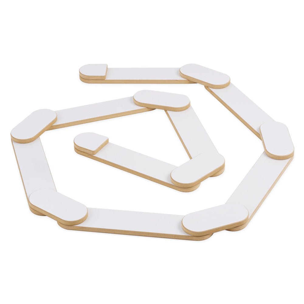 Parcours d’équilibre pour enfants - Bois blanc, jouet montessori, équilibre enfant - Plush nest - myplayground