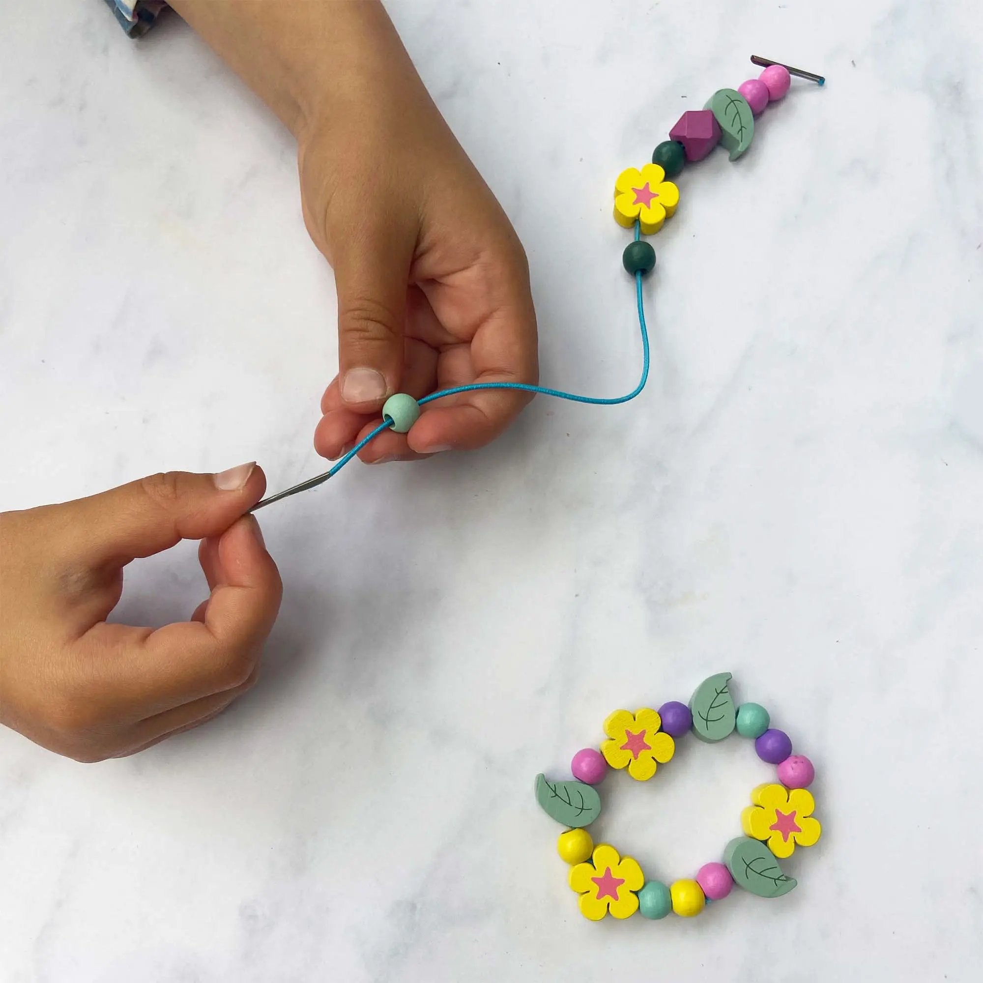Kit de fabrication de bracelets Woodland by Cotton Twist