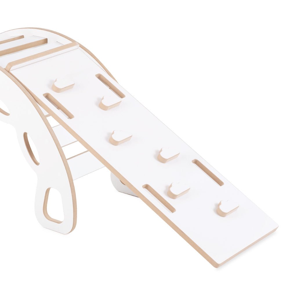 Bascule 4 en 1 - bois blanc, avec mur d’escalade, toboggan et coussin en velours gris, motricité - Plush nest - myplayground