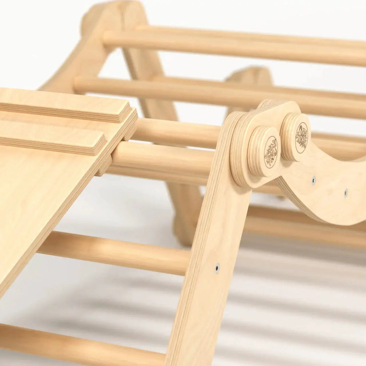 Ensemble d’escalade Inclinable (set xl avec Rocker + planche) - bois brut (non verni), 18 à 24 mois - BusyKids by BusyKids
