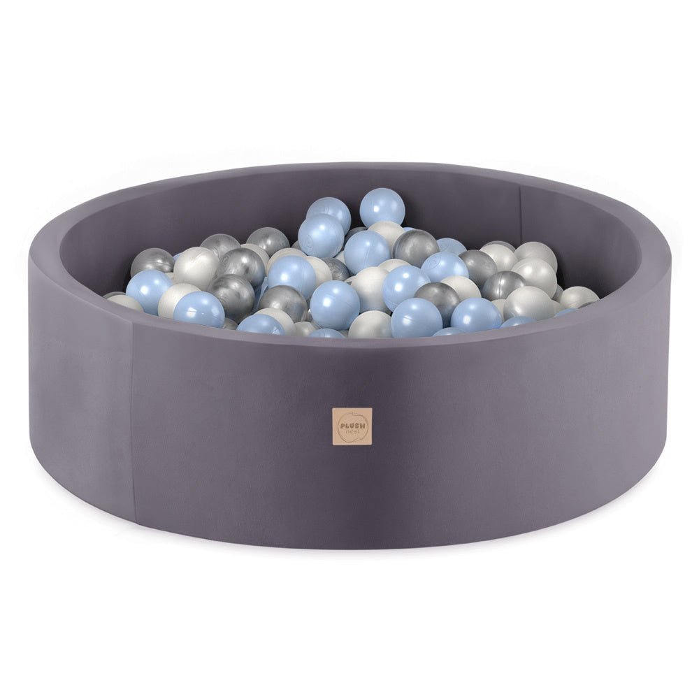 Piscine à balles, gris, ronde, velours, 90x30 (200 boules : bleu clair, argent, perle) - Plush Nest - Misioo - myplayground