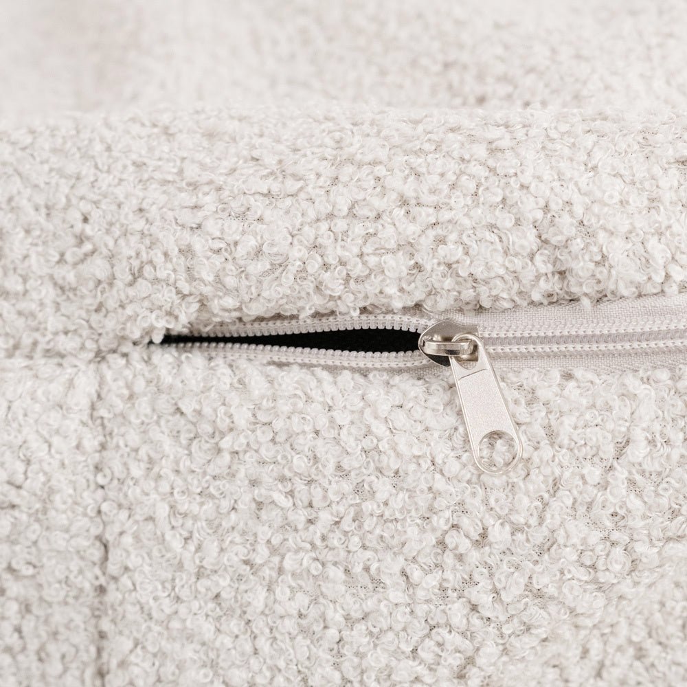 Fauteuil Huggy Bear - 68x45, agneau crème - Plush Nest - myplayground