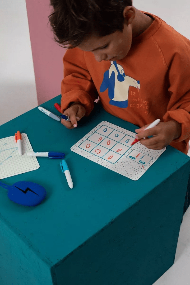 Jeux de voyage: 6 jeux nomades effaçables pour s’amuser à l’infini ! - SuperPetit - myplayground